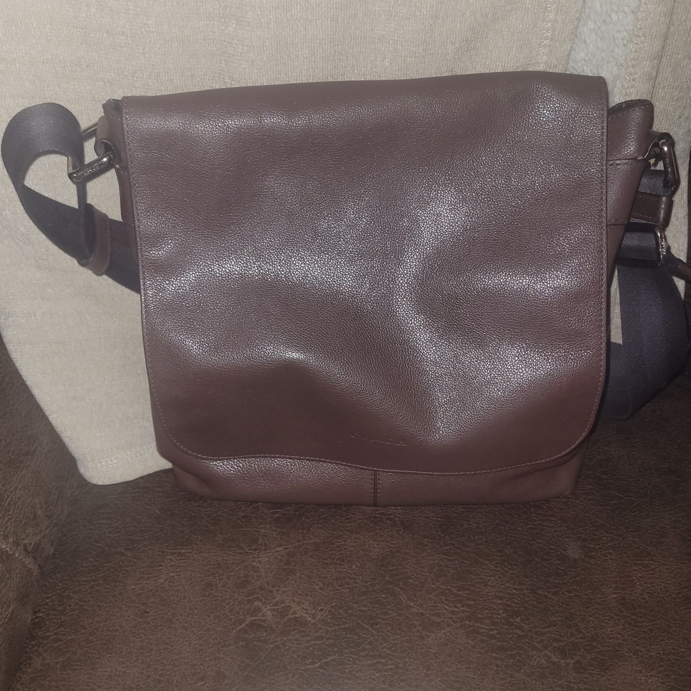 Coach Brown Leather Crossbody Bag w/wallet